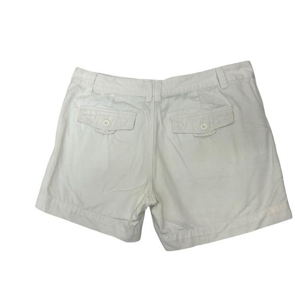 Calvin Klein Jeans White Cotton Classic Flat Front Shorts, size 14 - Picture 2 of 3